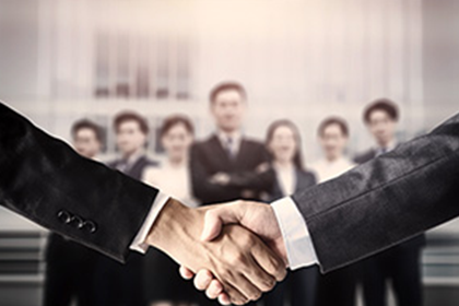 如何处理他人拖欠2000元债务的情况